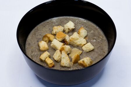 Сливочно-грибной крем суп