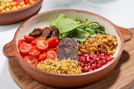 Овощная тарелка с сужиком и казы