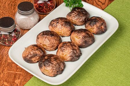 Молодой картофель