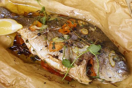 Дорадо в пергаменте