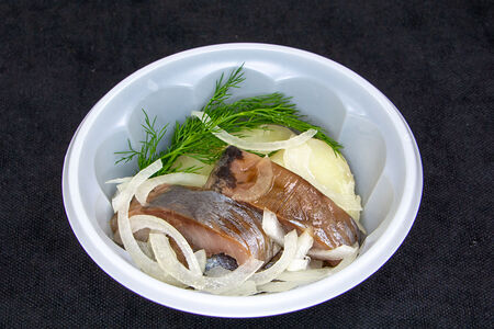 Сельдь с картофелем