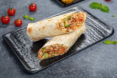 Шаурма Микс с курицей и свининой