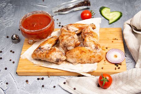 Шашлык из куриных крыльеы 