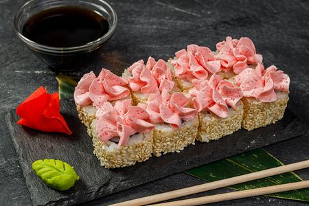 Лава с лососем терияки