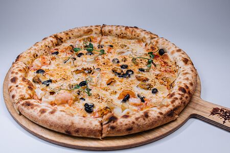 Пицца с морепродуктами
