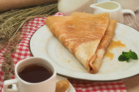 Блин с мёдом