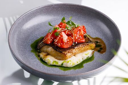 Палтус гриль с кремом из сельдерея