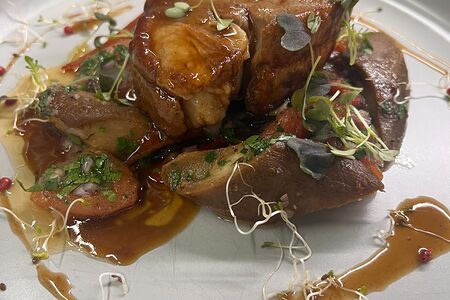 Медальоны из говядины с картофельным пюре