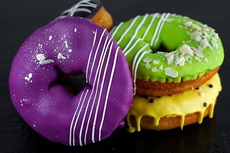 Пончик Лесные ягоды