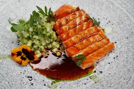 Татаки из лосося