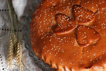 Пирог с ветчиной и сыром