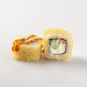 Ролл в темпуре Сяке