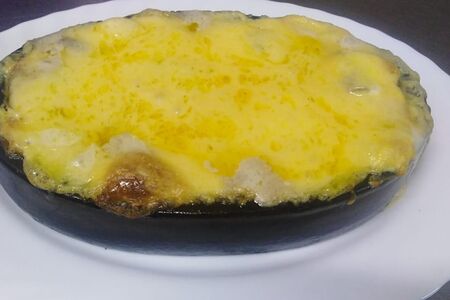 Куриная грудка с грибами под сыром