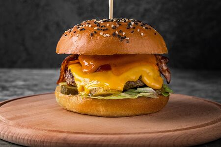 Бургер Острый крафт