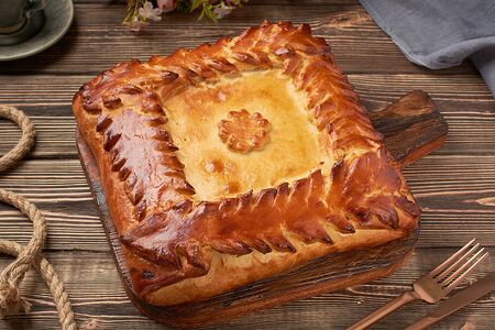 Пирог с капустой и яйцом