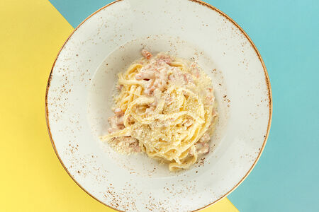 Паста карбонара со сливками