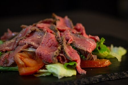 Микс салат с ростбифом