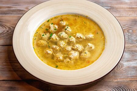 Куриный суп с фрикадельками по-мегрельски