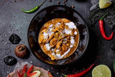 Индийская курица Массала