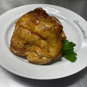 Куриное бедро гриль
