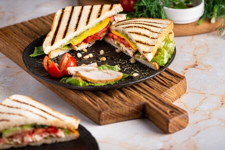 Сэндвич с курицей