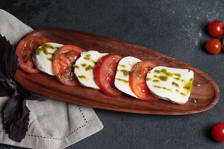 Капрезе моцарелла