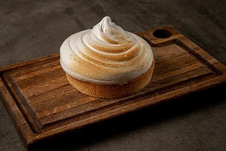 Тарт маракуйя с меренгой