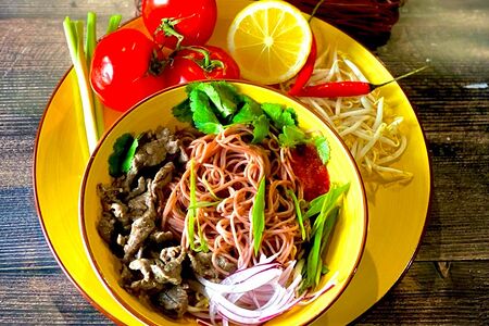 Суп Бун из дикого риса с телятиной