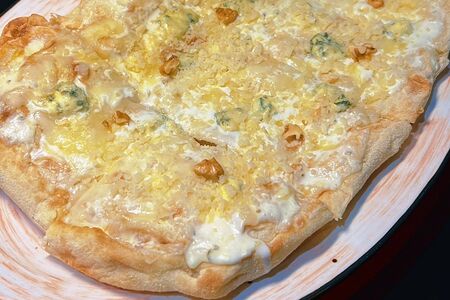 Пицца Сырная