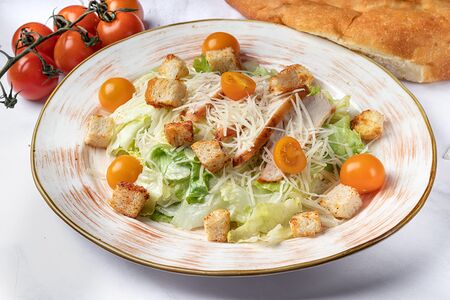 Цезарь с курицей