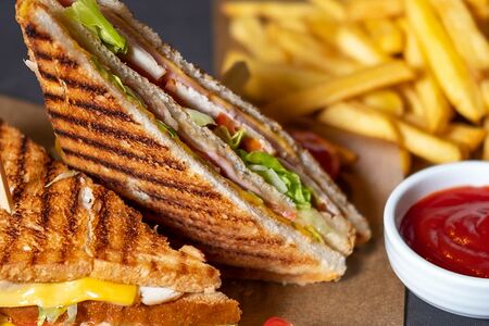 Клаб сэндвич Мега с курицей