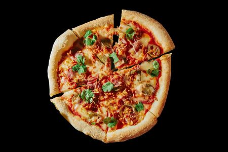 Пицца Бекон и халапеньо