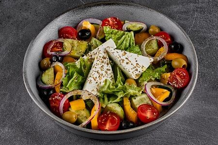 Салат греческий