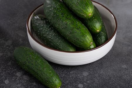 Огурцы свежие