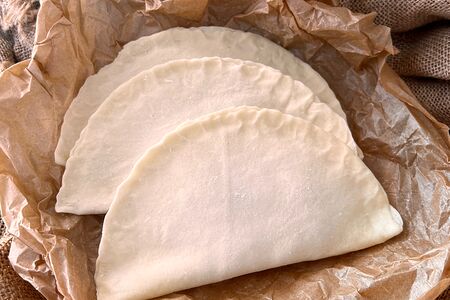 Чебуреки с творогом и зеленью