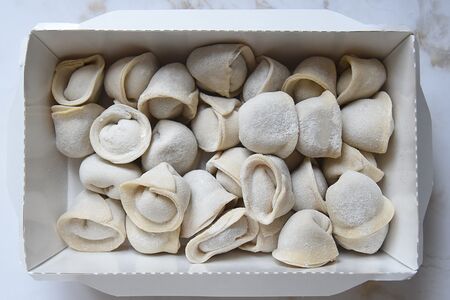 Замороженные кавказские пельмени