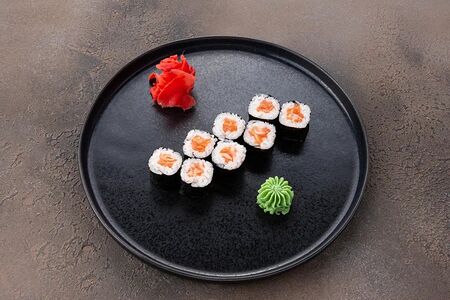 Ролл Копченый лосось