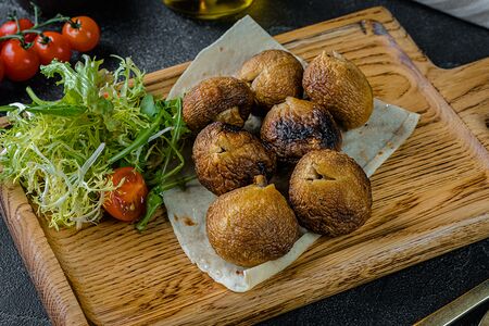 103 Шампиньоны, обжаренные на мангале