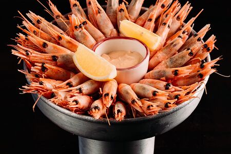 Магаданские креветки на льду