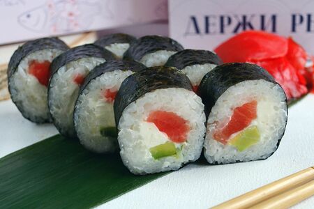 Биг маки с лососем и сыром