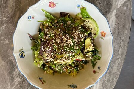 Зеленый салат