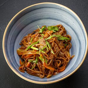 Соба с говядиной