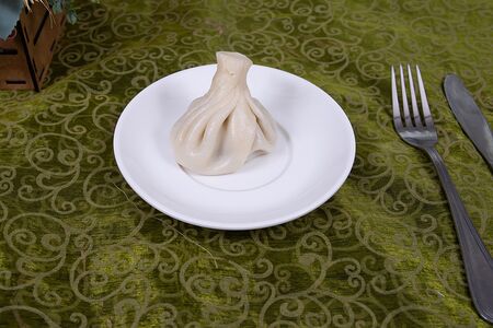 Хинкал с говядиной вареный