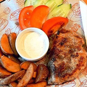 Стейк из куриной грудки на гриле