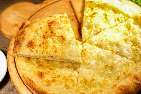 Осетинский с картофелем и сыром