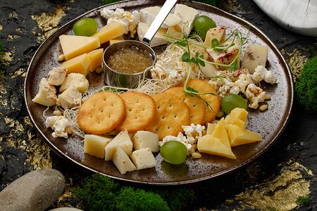 Сырная тарелка