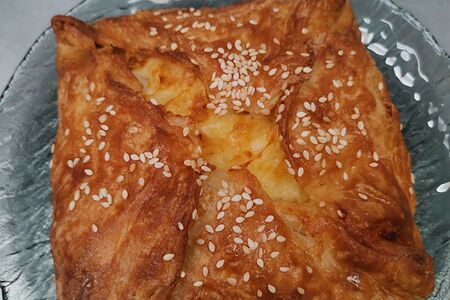 Слоеный хачапури пеновани