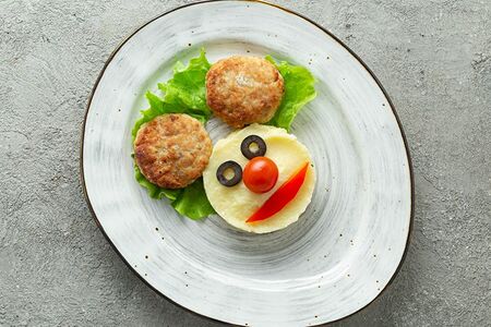 Куриные котлеты детские