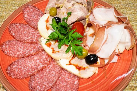 Мясное ассорти