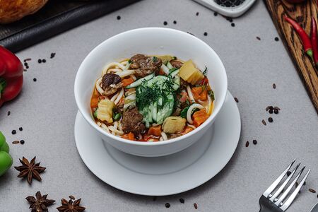 Лагман узбекский